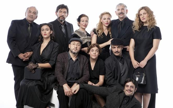 ΕΠΙΔΟΤΟΥΜΕΝΗ ΘΕΑΤΡΙΚΗ ΠΑΡΑΣΤΑΣΗ
